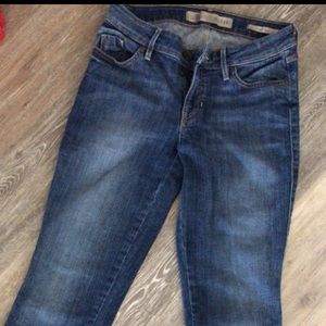 Guess jeans size 26 woman